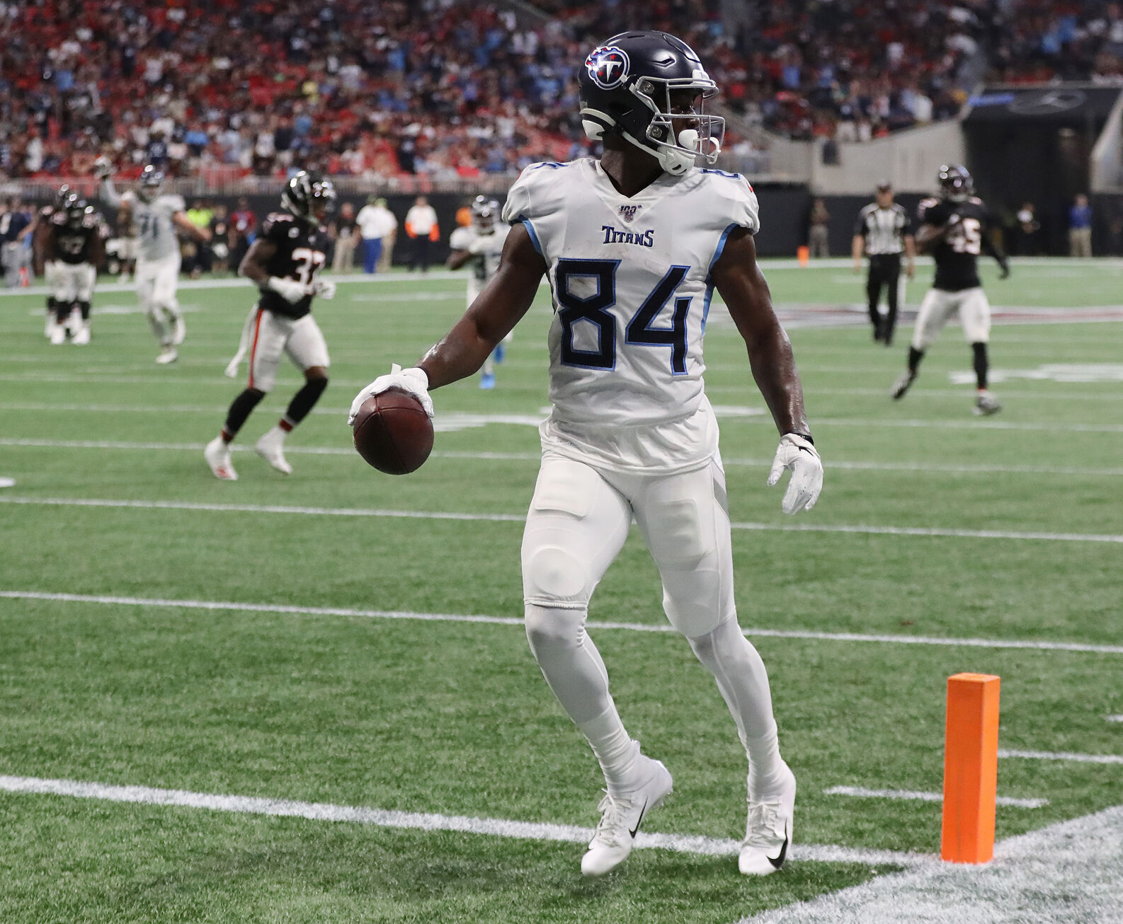Start: Titans WR Corey Davis at Vikings